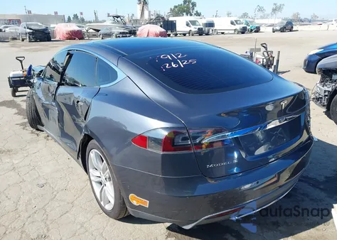 2015 Tesla Model S 60/70/85 from USA, damaged, VIN 5YJSA1S19FFP77093